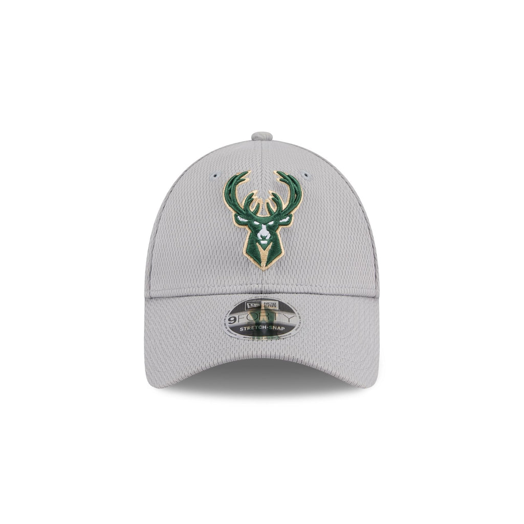 Milwaukee Bucks Gray 9FORTY Stretch-Snap Hat