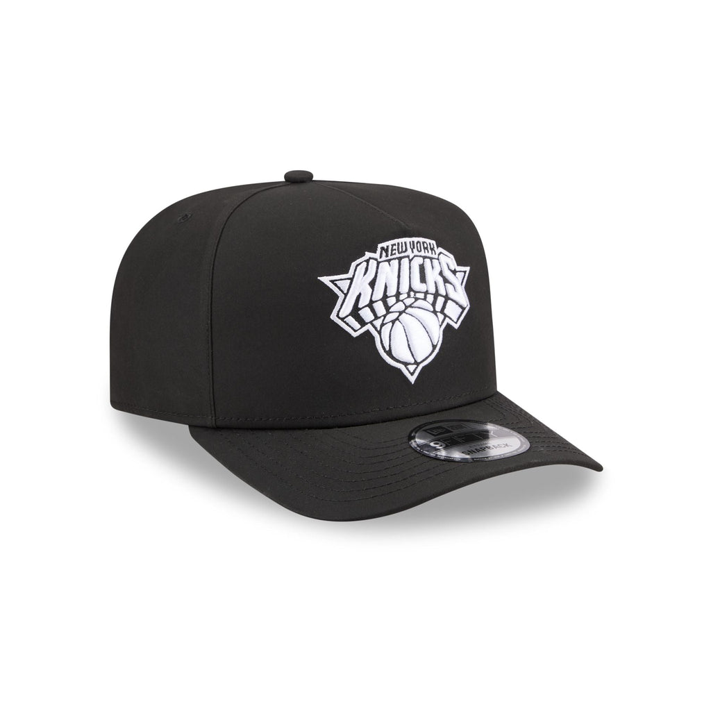 New York Knicks GORE-TEX Black 9FIFTY A-Frame Snapback Hat