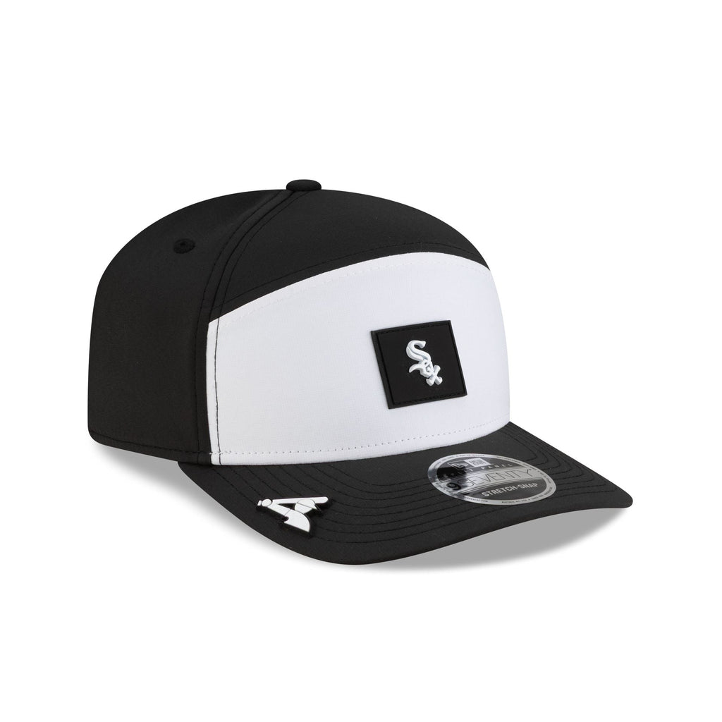Chicago White Sox 2026 Clubhouse Black & White Split Panel 9SEVENTY Stretch-Snap Hat