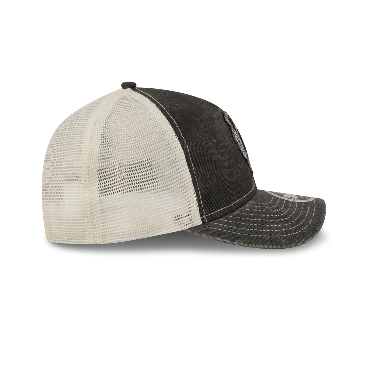 Boston Celtics Frayed Logo 9FORTY M-Crown A-Frame Trucker Hat