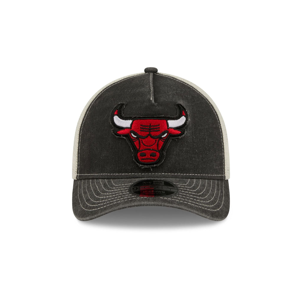 Chicago Bulls Frayed Logo 9FORTY M-Crown A-Frame Trucker Hat