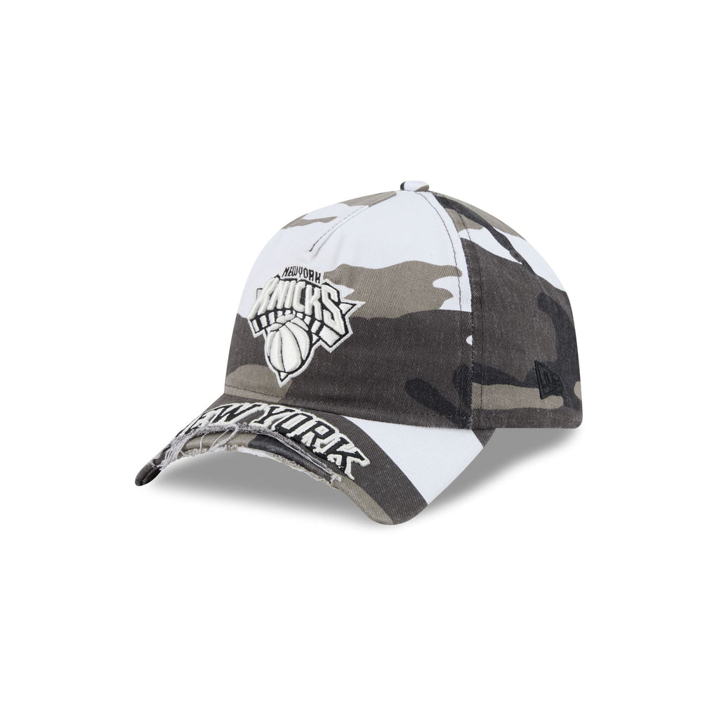 New York Knicks Washed Camo 9FORTY A-Frame Unstructured Cut-Off Visor Snapback Hat