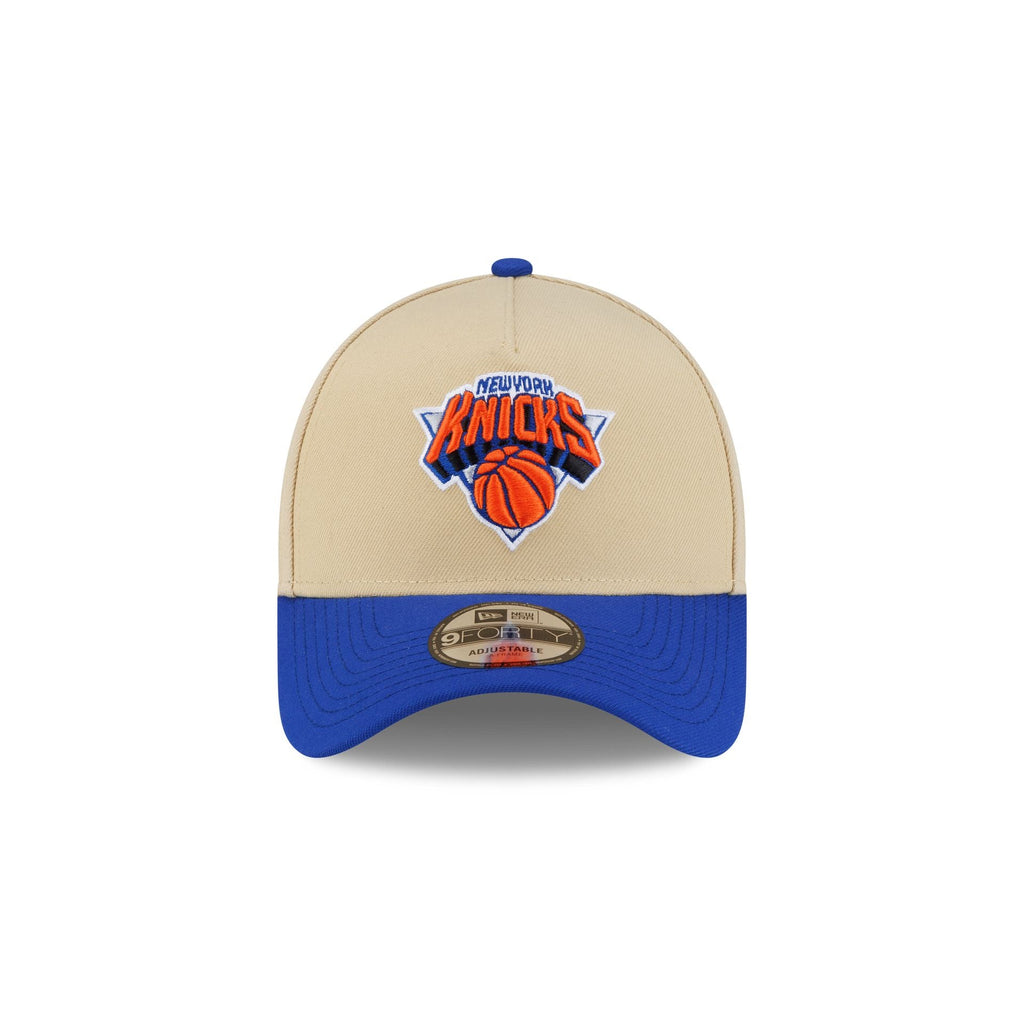 New York Knicks Hardwood Classics 2000s Gold 9FORTY A-Frame Snapback Hat